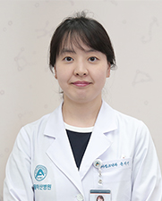 YOON JI SUN
