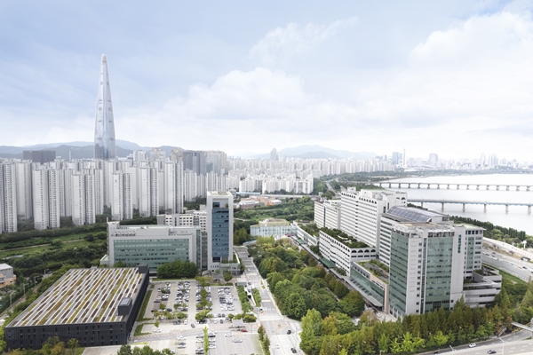 Asan Medical Center Expands International Exchange